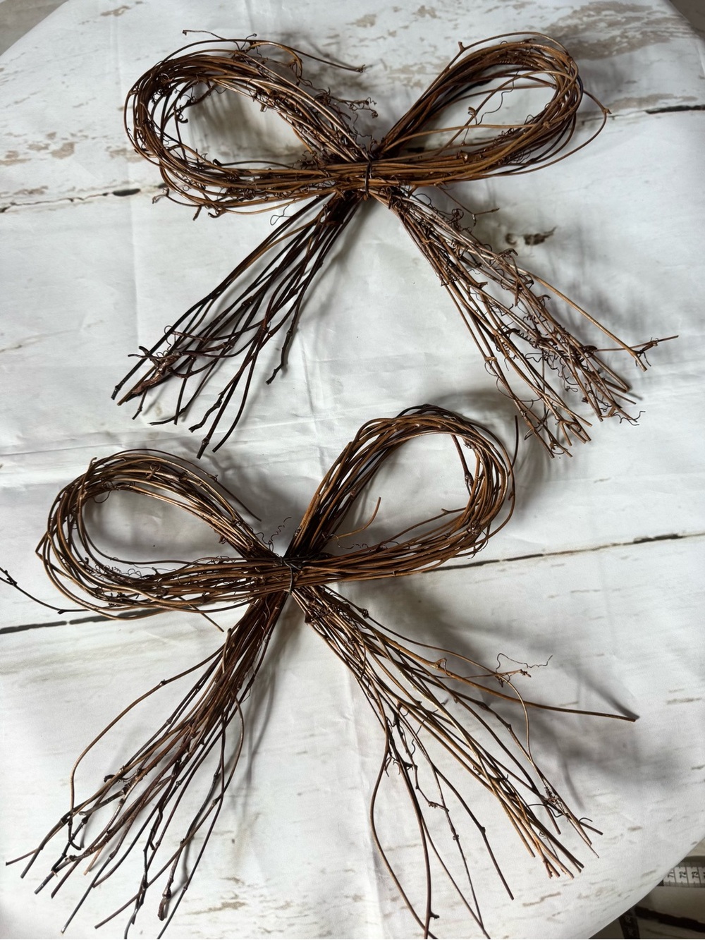 Natural Brown Grapevine Bow Set - Rustic c charm